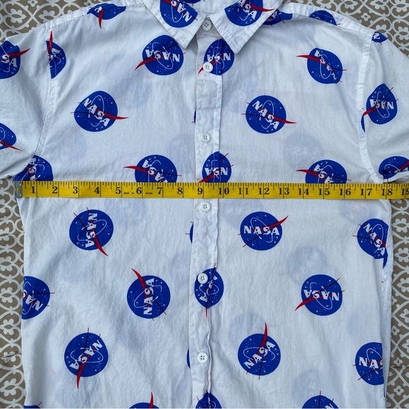 Chemistry NASA Shirt Mens All Over Print White Short Sleeve Button Up Size Small - Picture 5 of 6